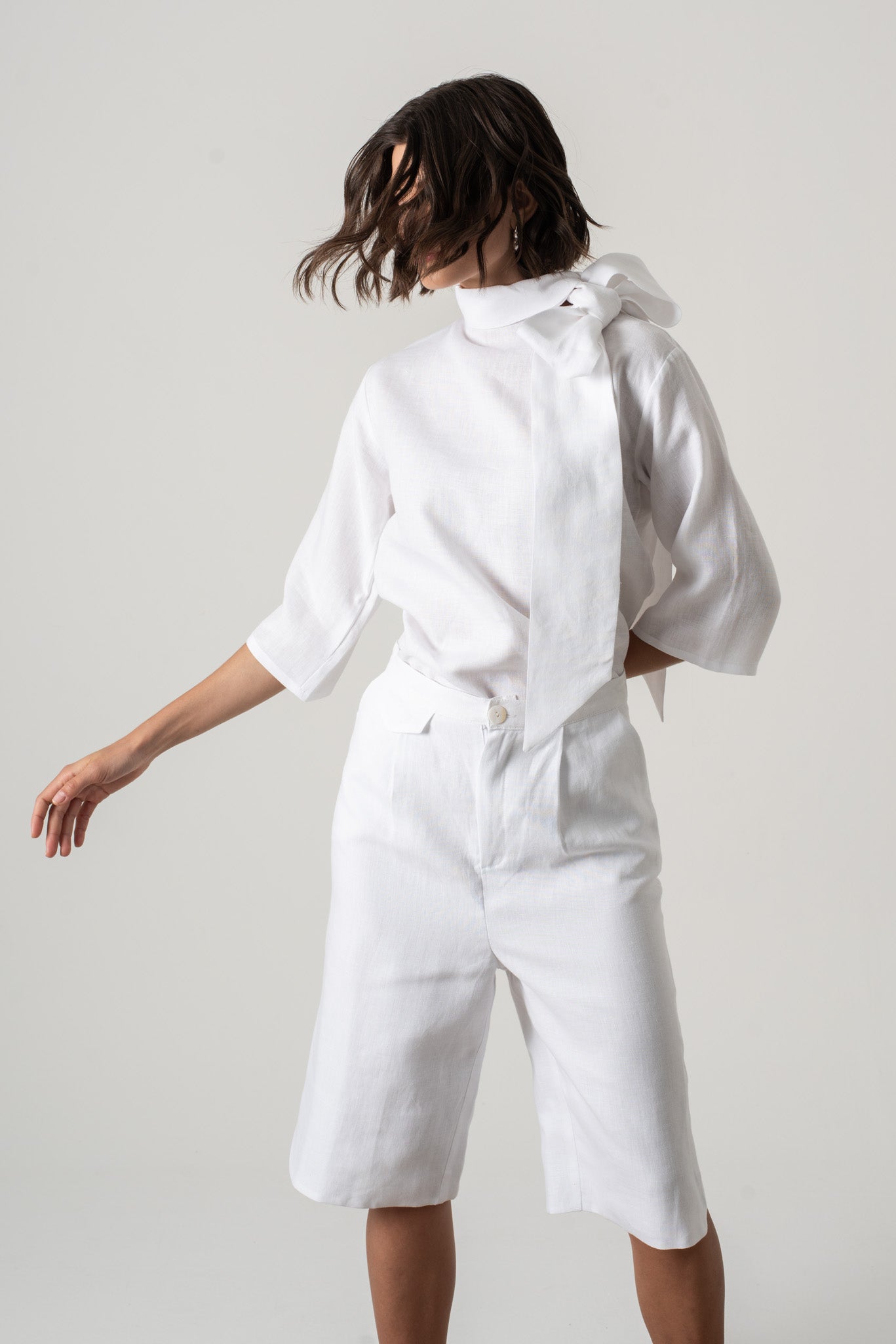 Ari Linen Tie Blouse White Luxmii