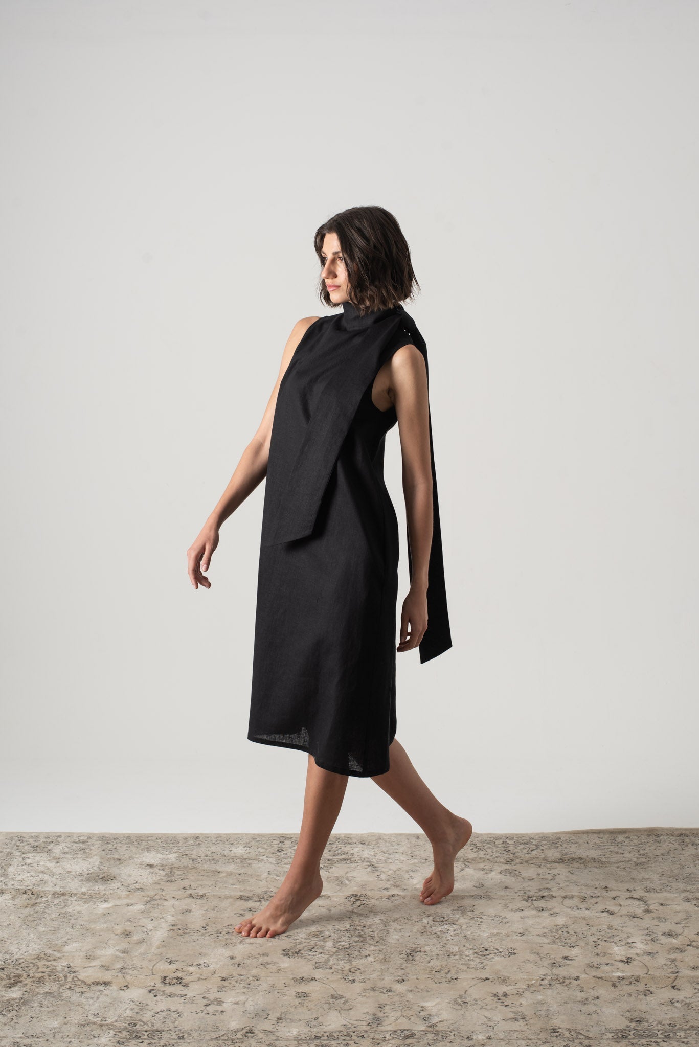 Axel Linen Tie Dress Black Luxmii