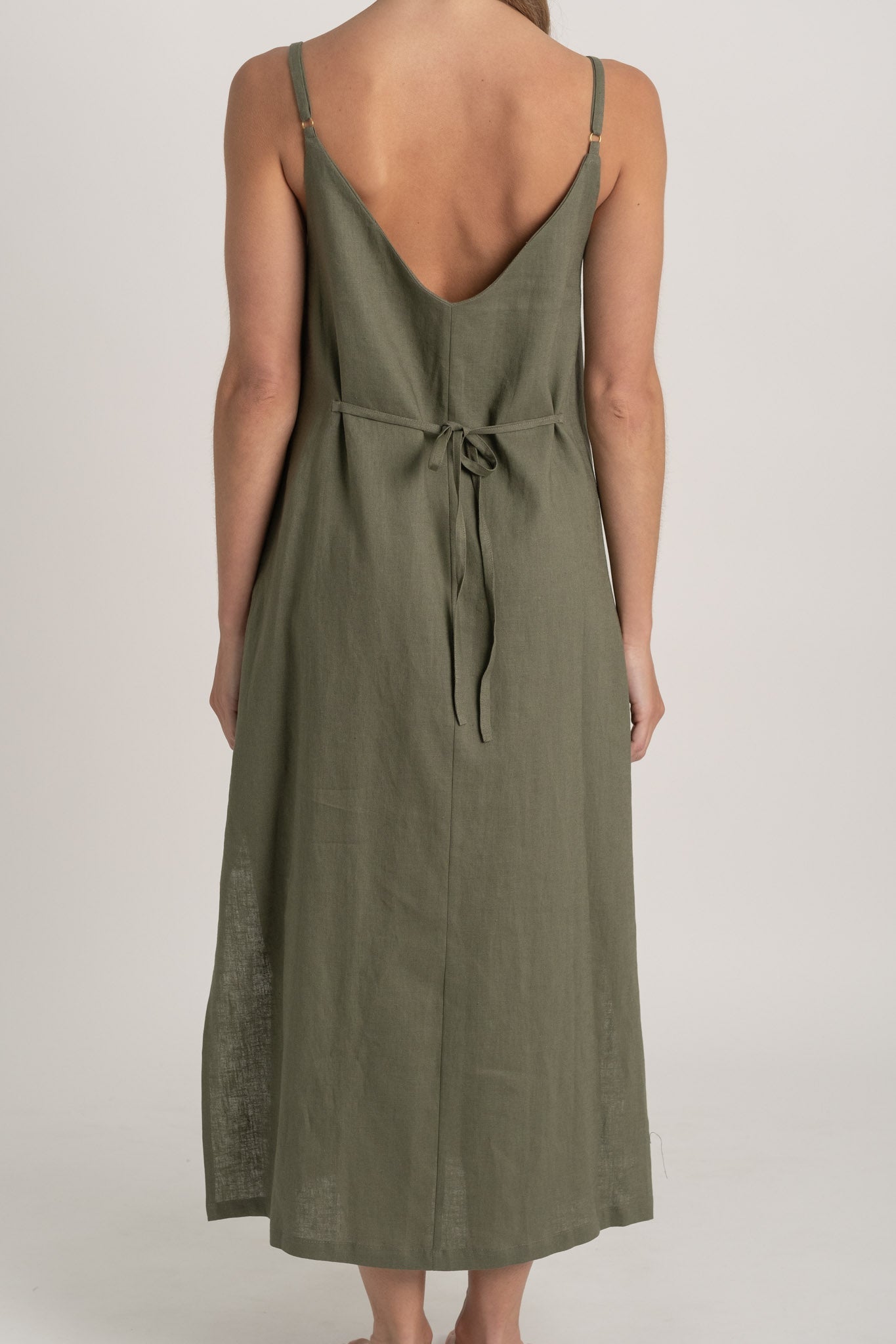 Basique Linen Slip Dress Khaki Luxmii