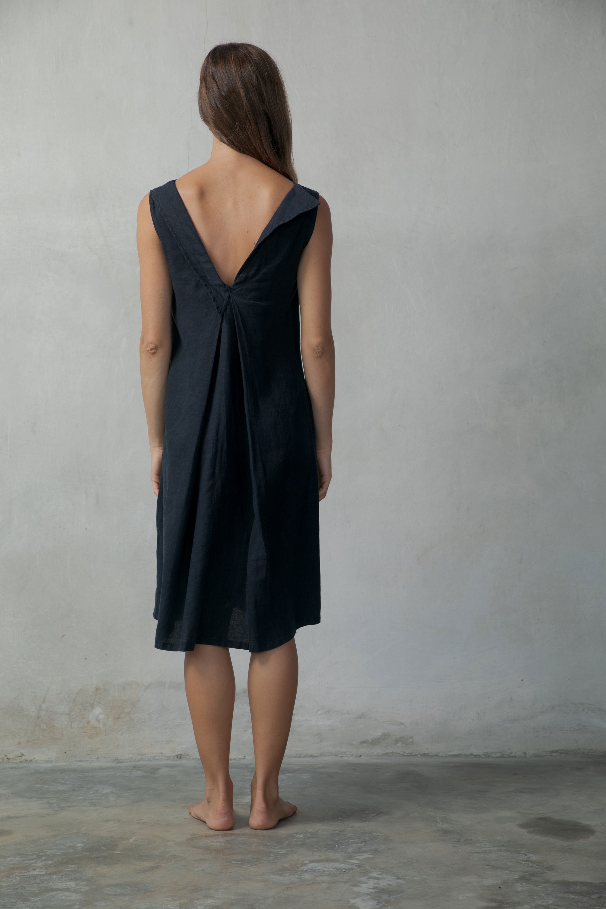 L'origami Linen Slip Dress Navy Luxmii