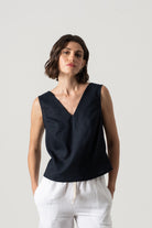 L'origami Linen Top Navy Luxmii