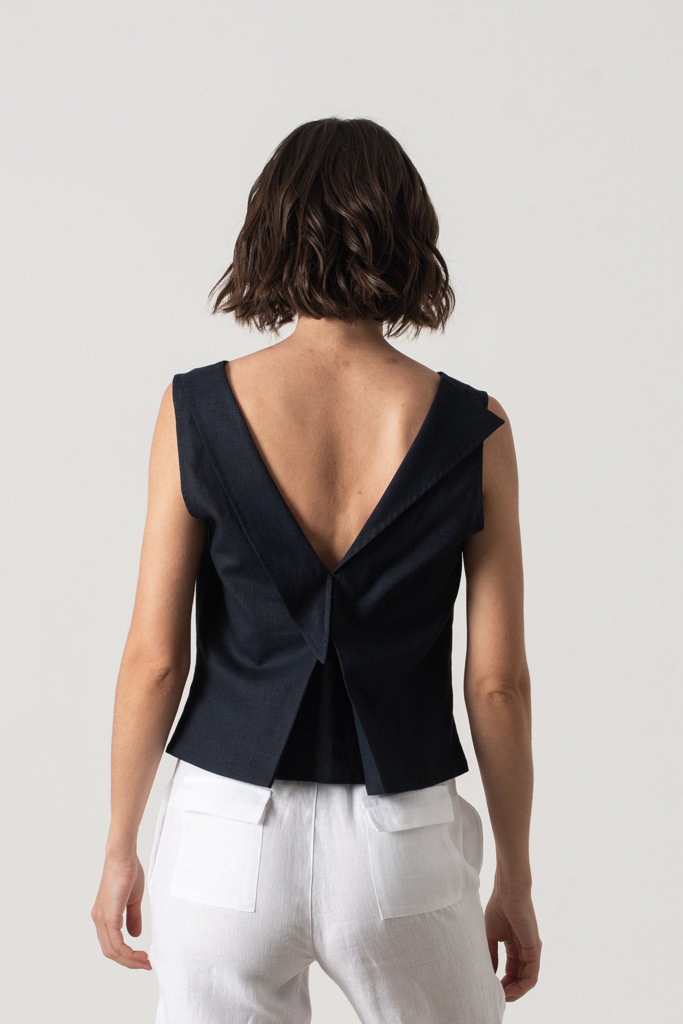 L'origami Linen Top Navy Luxmii