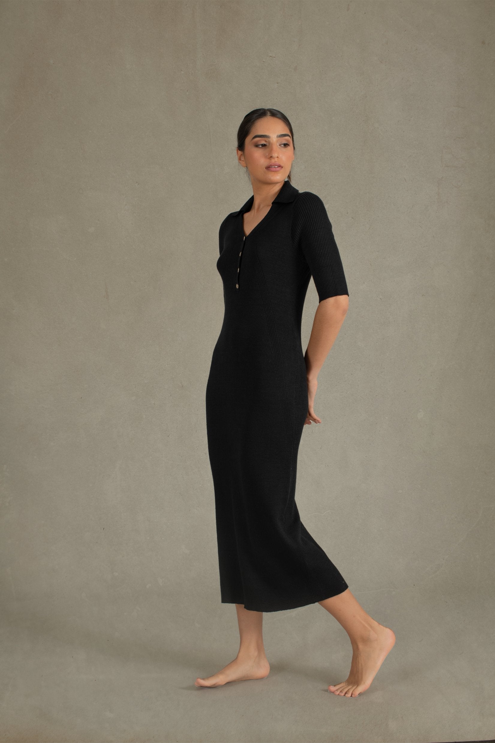 Linen Ribbed Midi Polo Dress in Black Luxmii