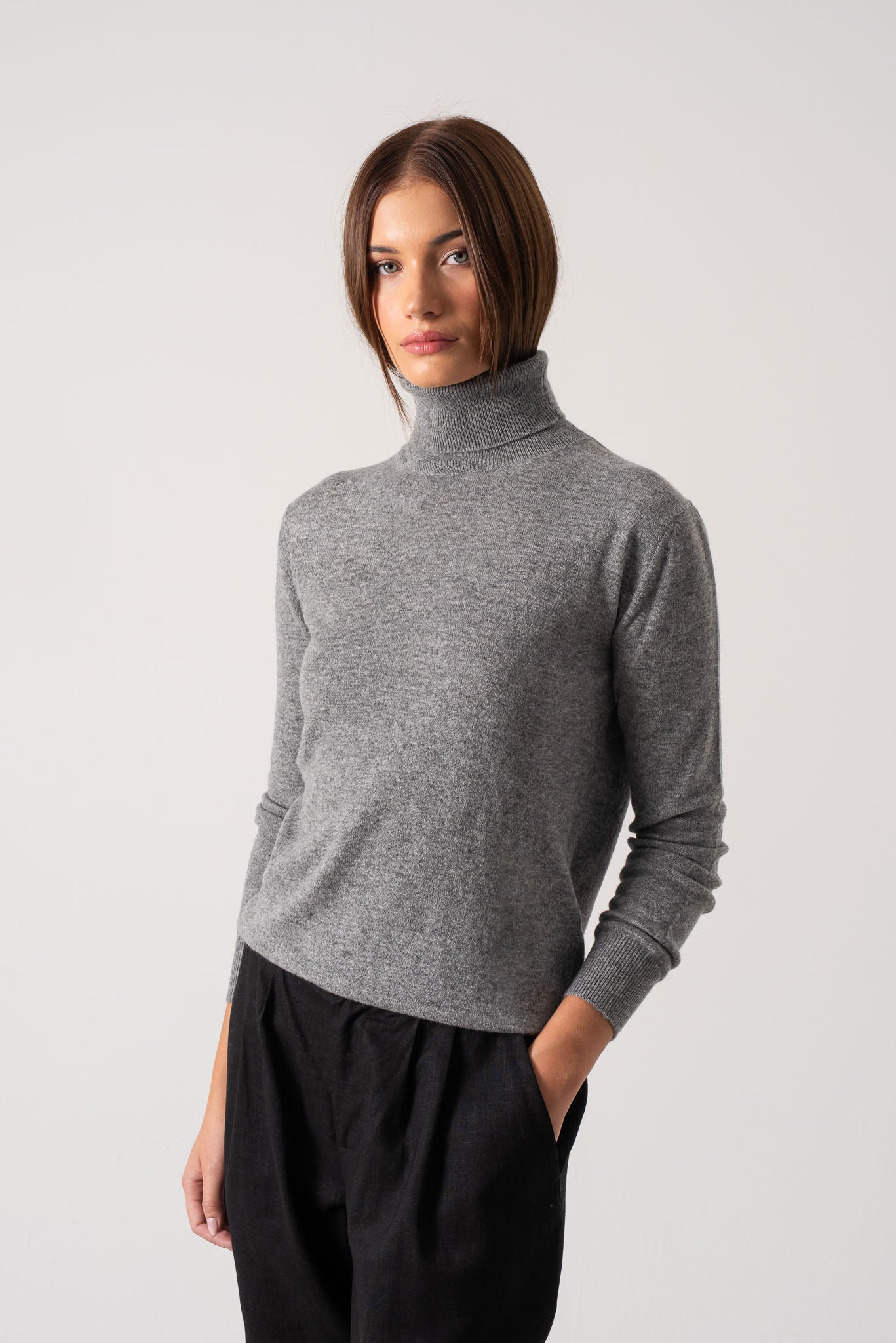 Ombra Cashmere Turtleneck Sweater Mélange Grey Luxmii