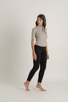 Ribbed Linen Entonnoir Top in Pebble Grey Luxmii