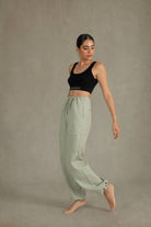 Ribbed Linen Mouvement Crop in Black Luxmii