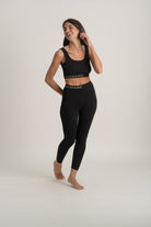 Ribbed Linen Mouvement Crop in Black Luxmii