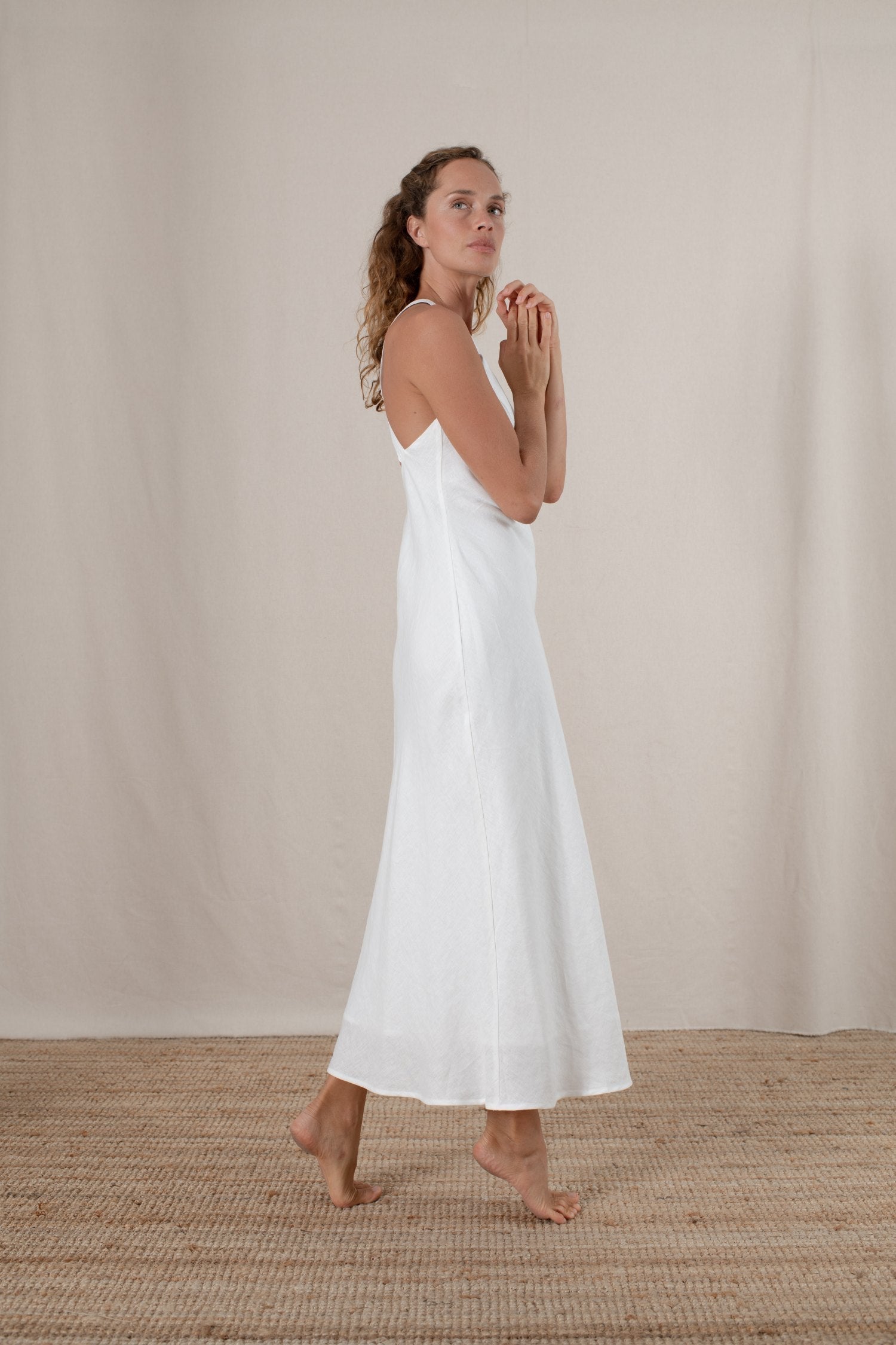 Bellez Linen Maxi Dress White Luxmii