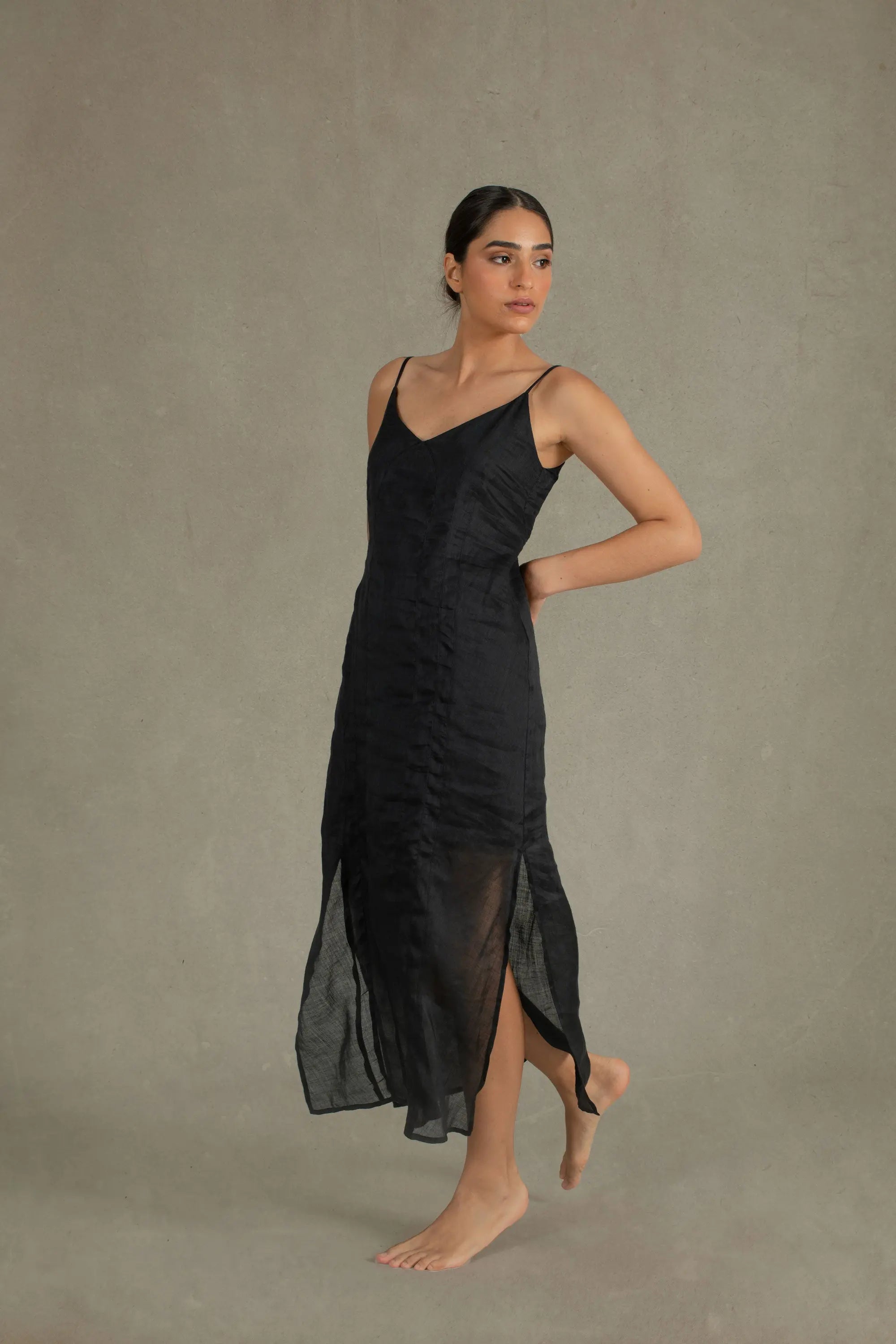 Léa Ramie Linen Slip Dress Black Luxmii