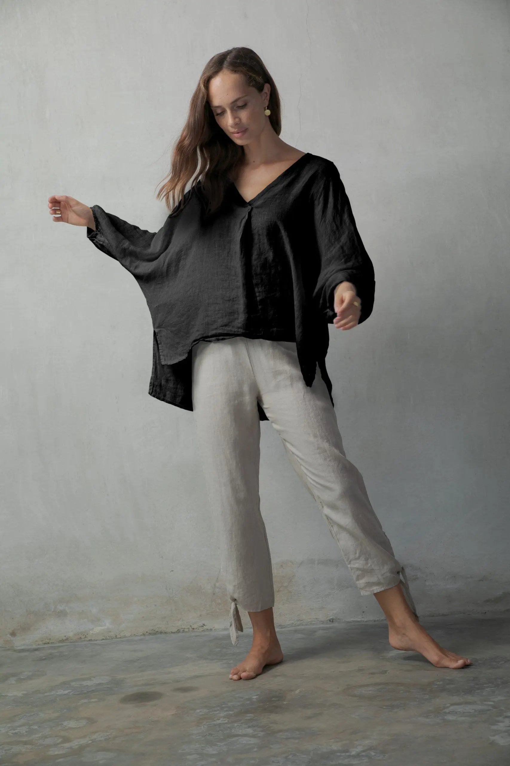 Relaxed Pallocino Linen Top Black - Luxmii